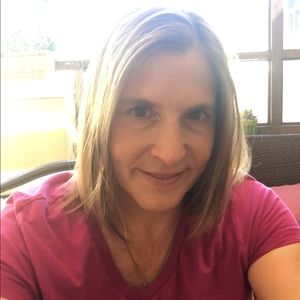 Meet your Posher, Gayle